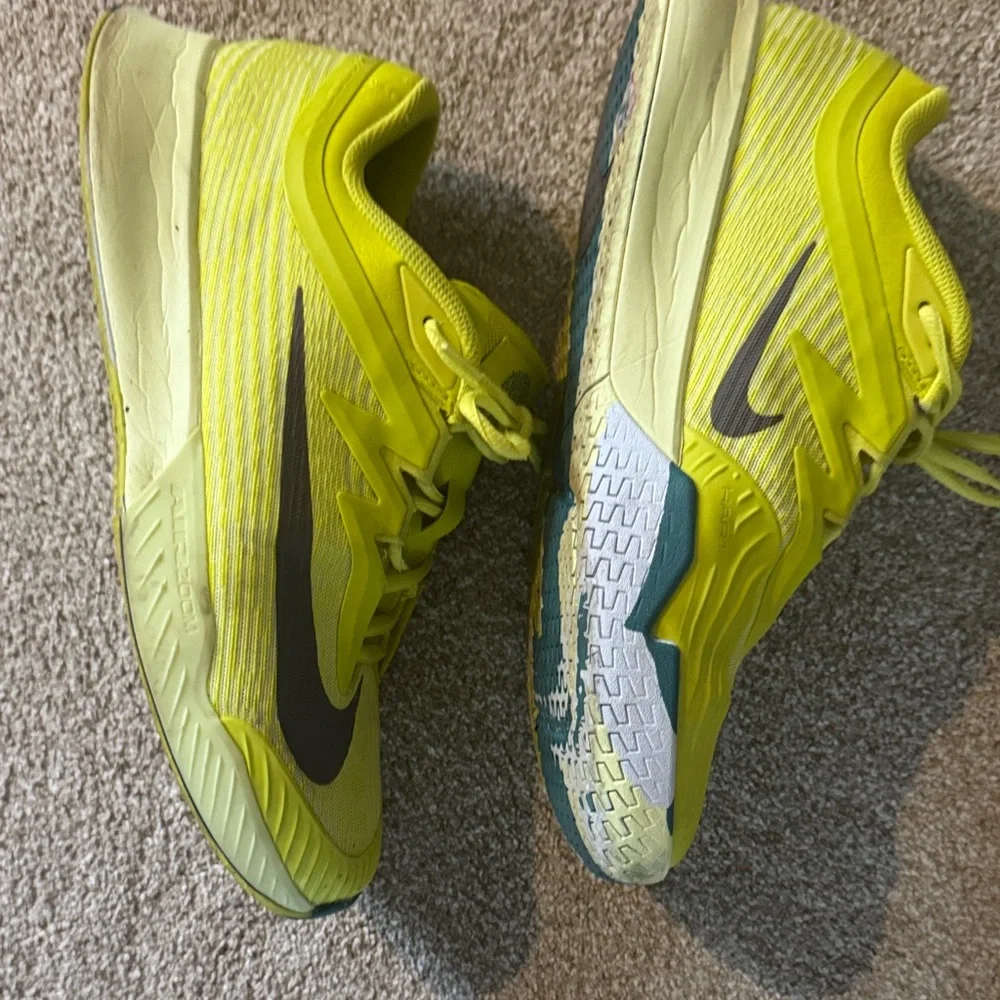 Nike MENS ZOOM VAPOR PRO 3 TENNIS SHOES size 10 - Picture 3 of 7